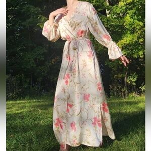 Vintage Valerie Stevens Silk Floral Robe Wrap Dress Sz L Long Sleeve Maxi Length